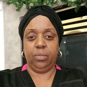 Meet your Posher, Teri